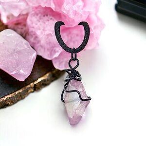 5 For $25💫Tranquility Light Pink/Purple Quartz Pendant Necklace